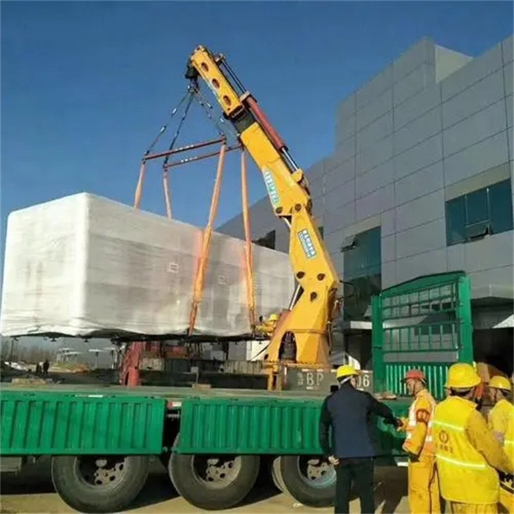 港闸随车吊是否可以进行长途运输